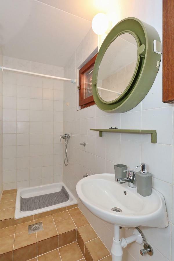 Apartments Golub Нин Экстерьер фото