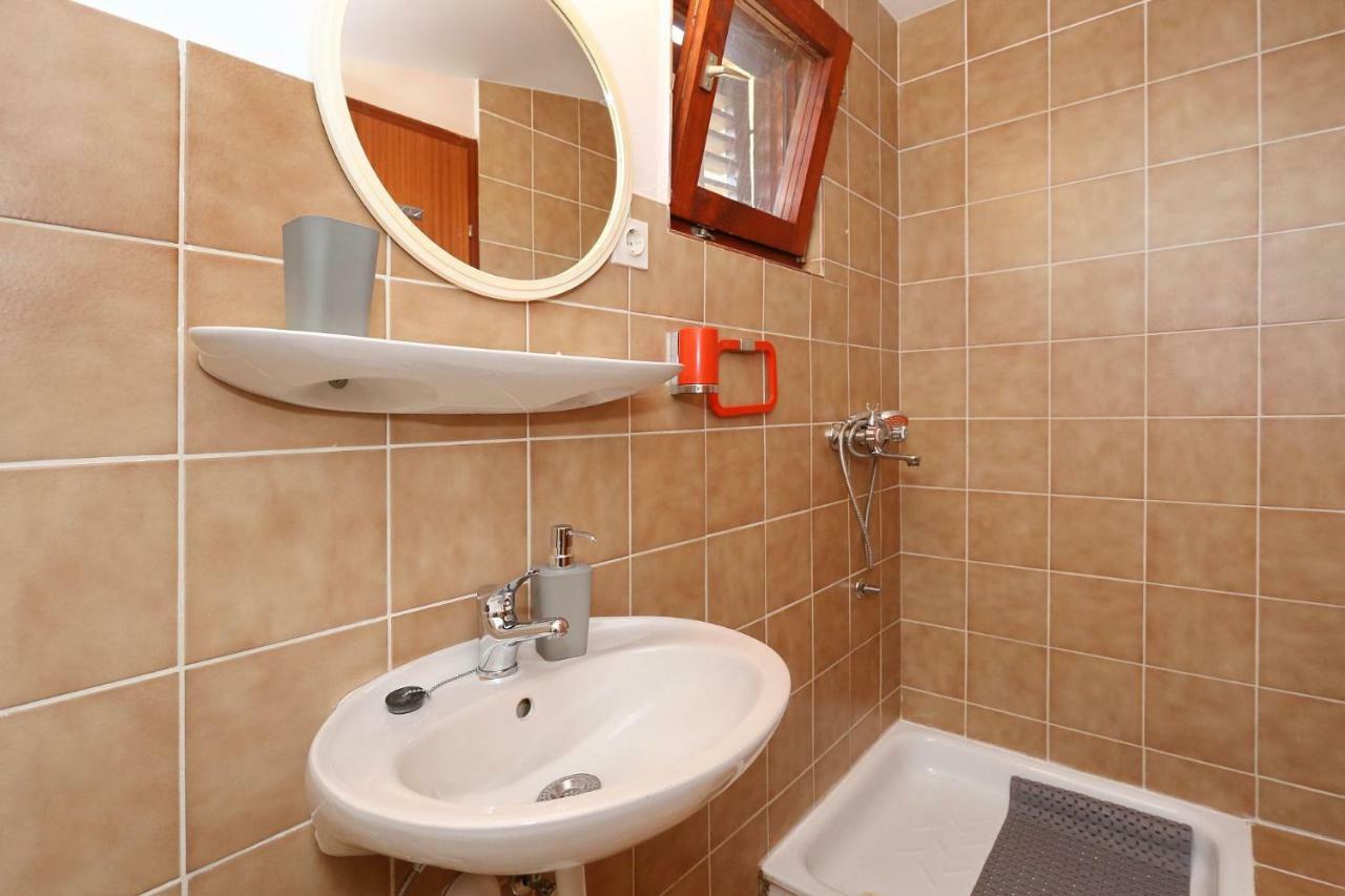 Apartments Golub Нин Экстерьер фото