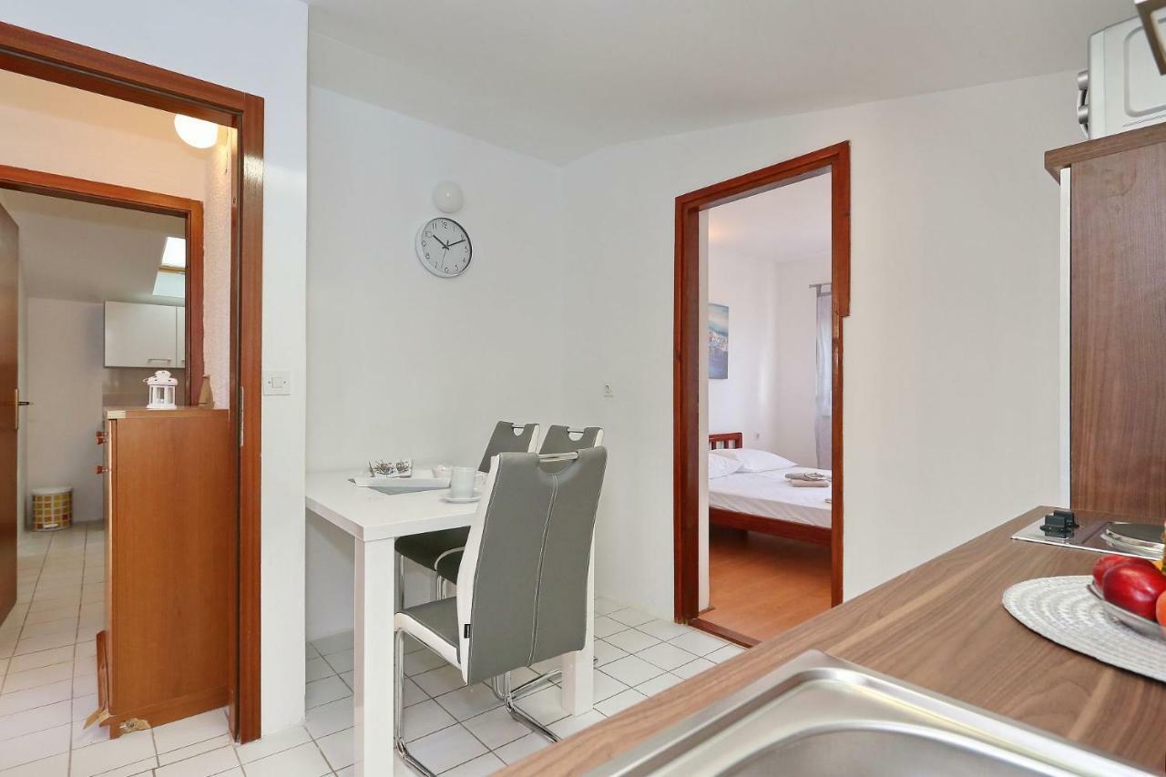 Apartments Golub Нин Экстерьер фото