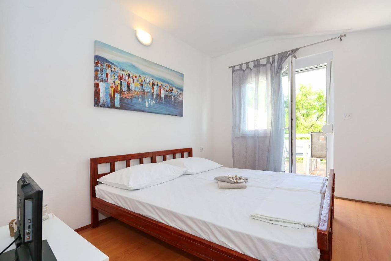 Apartments Golub Нин Экстерьер фото